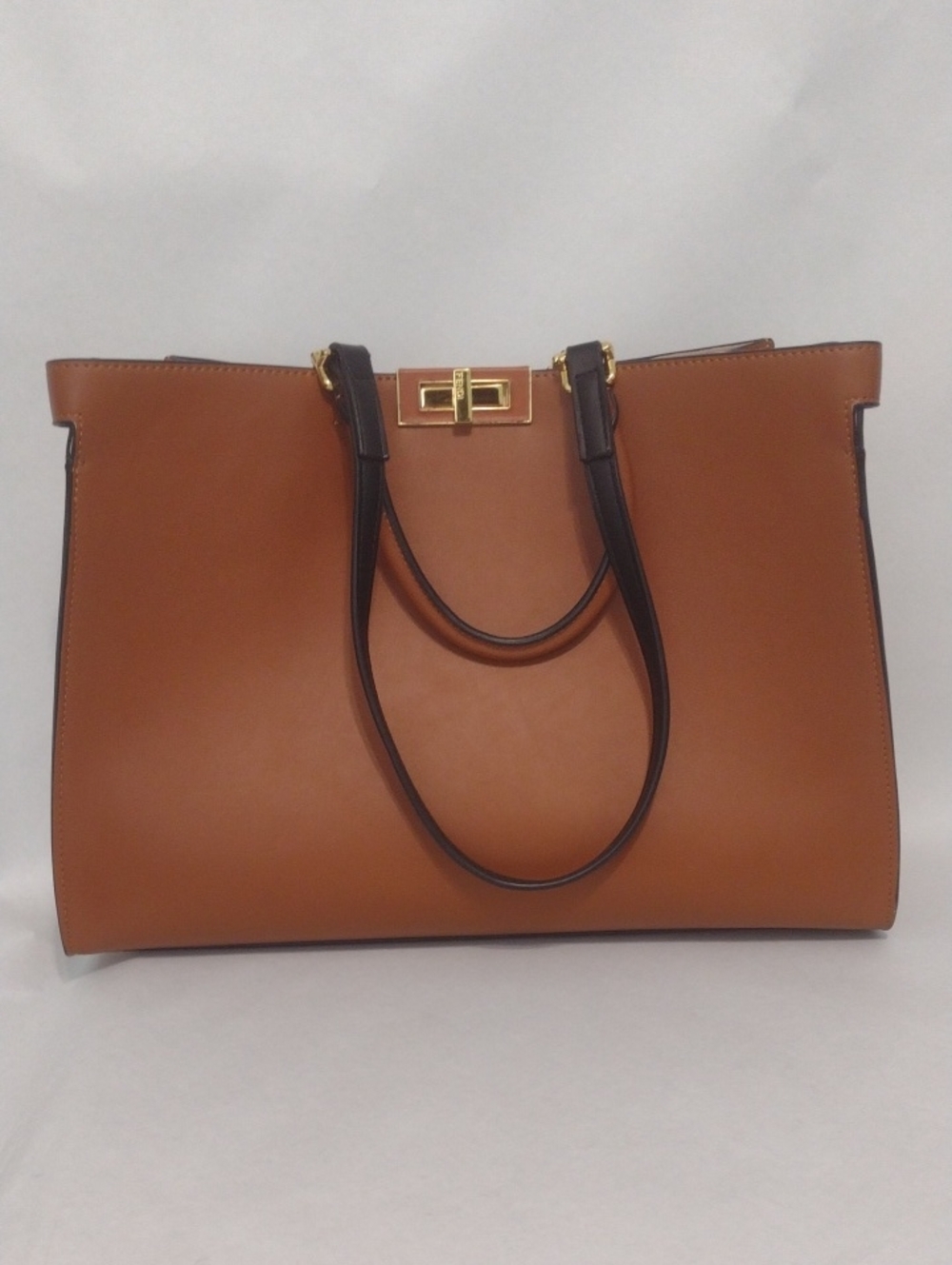 Fendi Brown Leather Tote Bag (J1026)